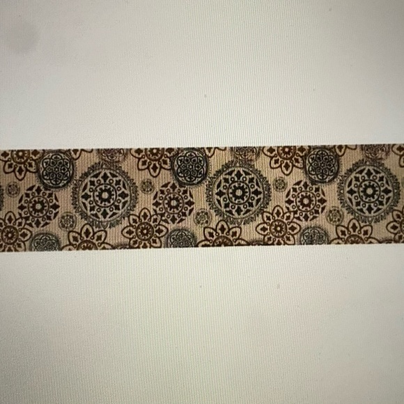 Food Network Multicolor Patterned Table Runner - Picture 2 of 2